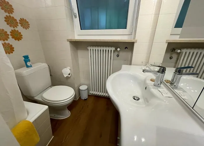 Ascona: Casa Antonella * アスコナ